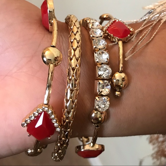 Red CZ Diamond Gold Spiral Bracelet & Necklace Set - Picture 3 of 9